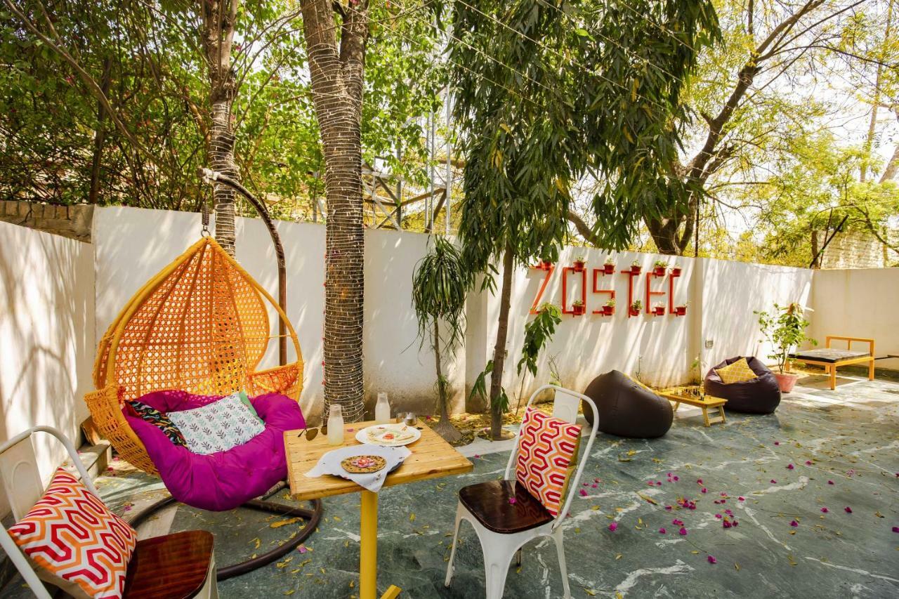 Zostel South Delhi Hostel นิวเดลี ภายนอก รูปภาพ